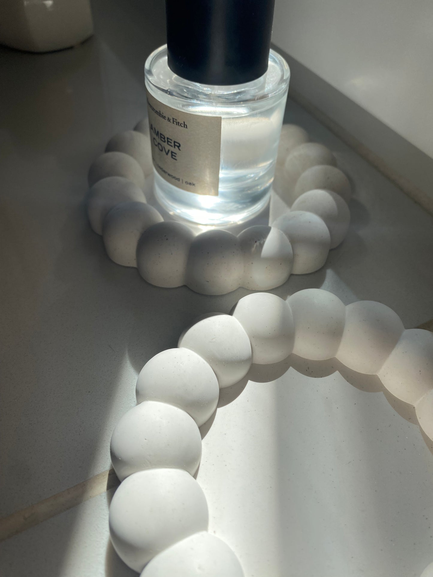 SALTY BUBBLE TRAY