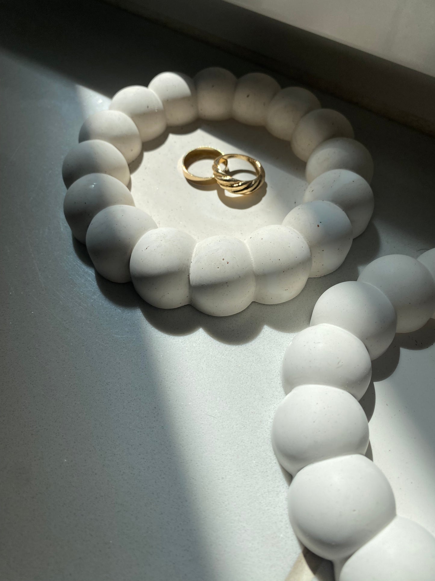 SALTY BUBBLE TRAY